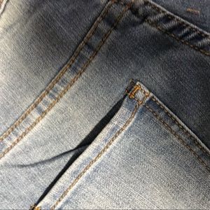 Meet your Posher, Max